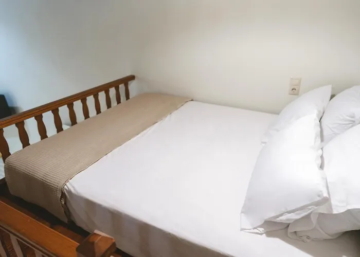 Aesthisis Sensational Accommodation Archangelos