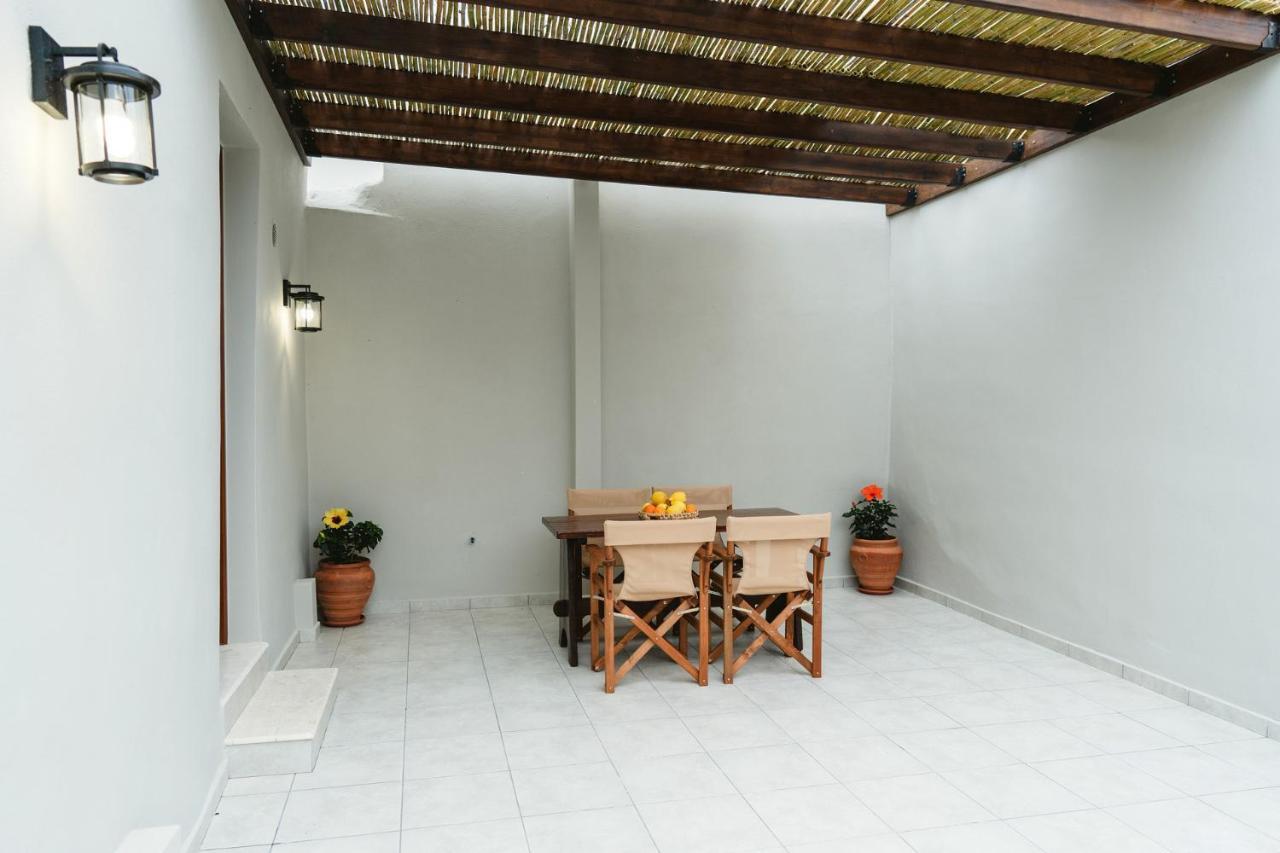 Apartment Aesthisis Sensational Archangelos