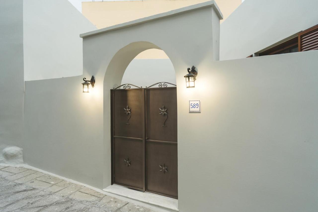 Aesthisis Sensational Archangelos Apartment *